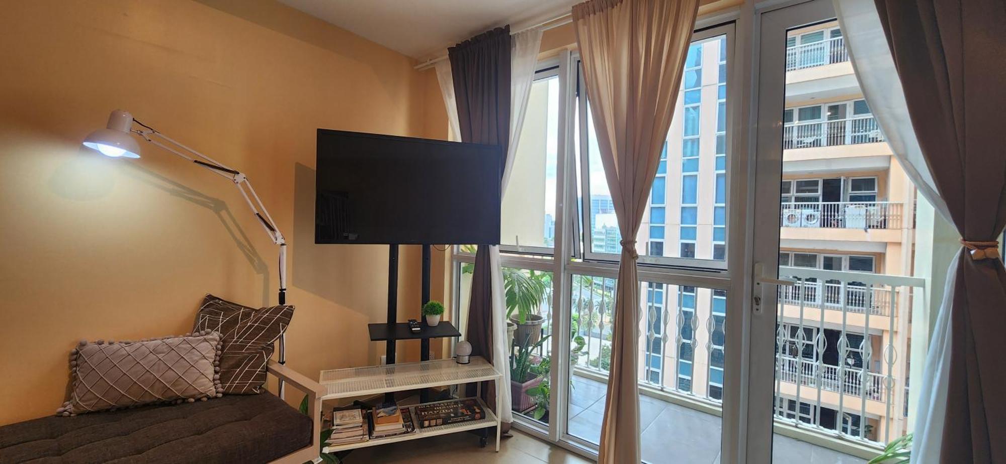 Venice Luxury: Family Suite with Mall Access and Pool Taguig Exterior photo